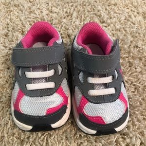 Infant girl Nike shoes